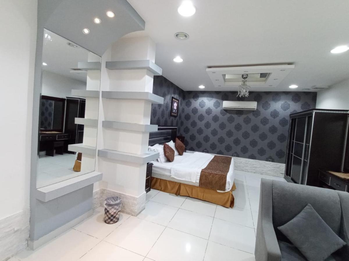ג'דה Celine Al Motamaiza Furnished Apartment מראה חיצוני תמונה