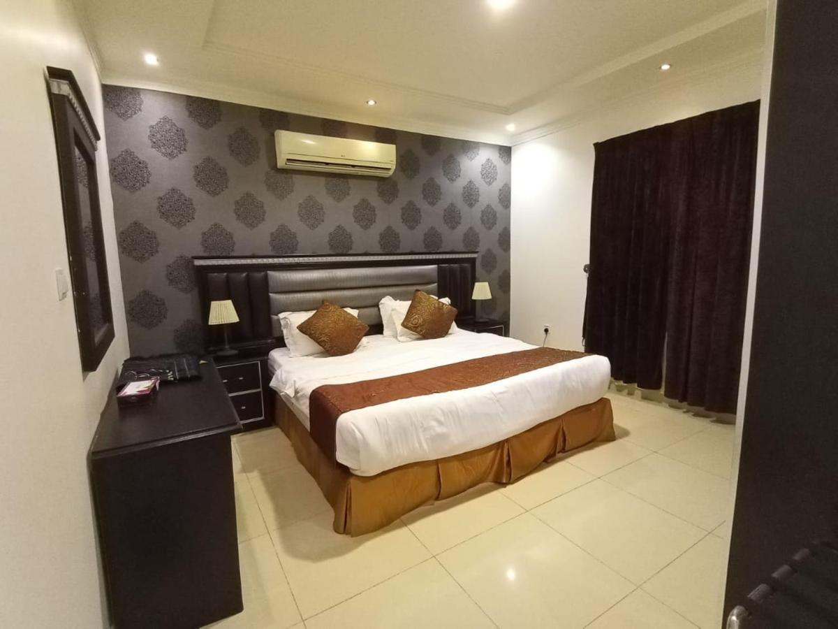 ג'דה Celine Al Motamaiza Furnished Apartment מראה חיצוני תמונה
